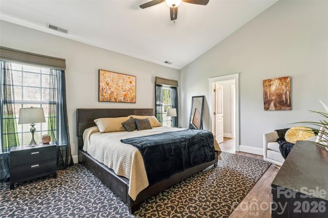 161 Wheatfield Drive, Statesville, NC 28677