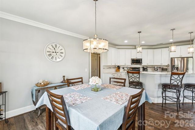 161 Wheatfield Drive, Statesville, NC 28677