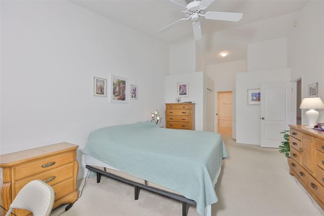 917 VILLEROY GREENS DRIVE 72, Sun City Center, FL 33573