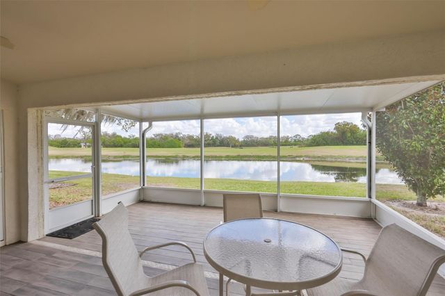 917 VILLEROY GREENS DRIVE 72, Sun City Center, FL 33573