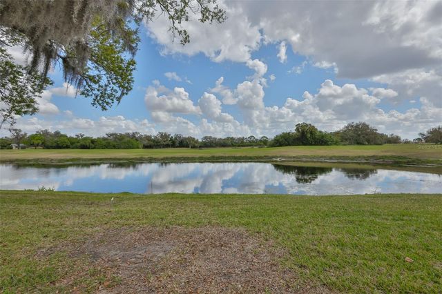 917 VILLEROY GREENS DRIVE 72, Sun City Center, FL 33573