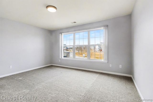 543 Addington Lane, Ann Arbor, MI 48108