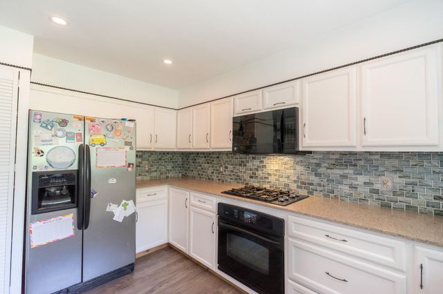 3015 Indian Acres Street, Alvin, TX 77511