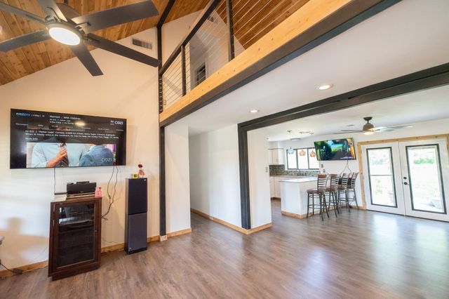 3015 Indian Acres Street, Alvin, TX 77511