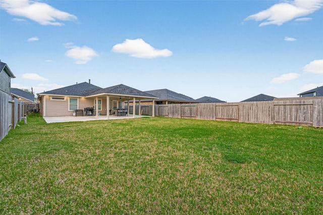 502 Winburn Tide Lane, La Porte, TX 77571