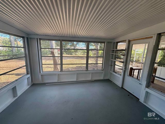 201 S Stuart Street, Foley, AL 36535