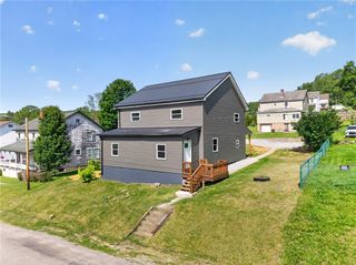 621 Bitner Rd, Franklin Twp, PA 15431