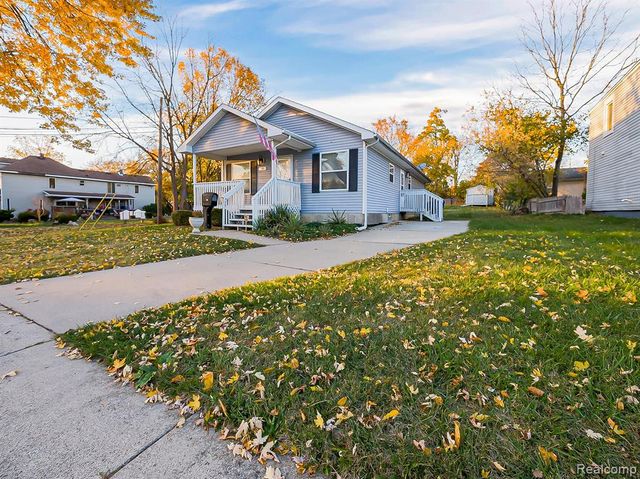 49 Oakhill Street, Pontiac, MI 48342