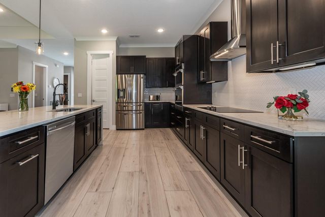 25962 HIGH HAMPTON CIRCLE, Sorrento, FL 32776