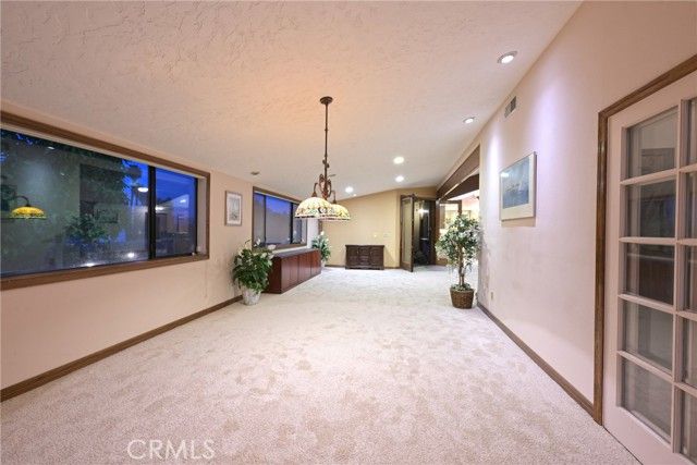 9330 Gum Tree, Corona, CA 92883