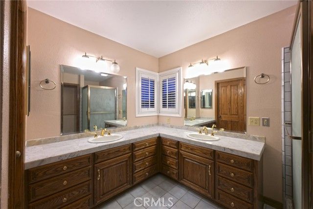 9330 Gum Tree, Corona, CA 92883