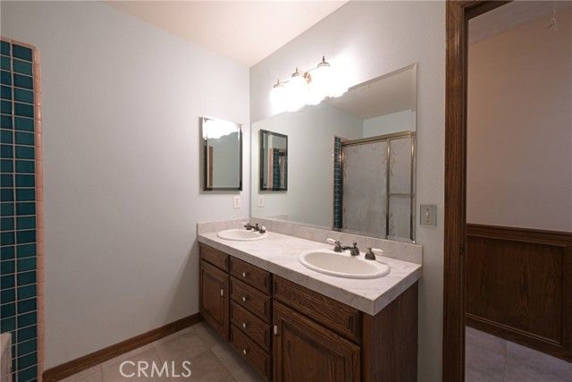 9330 Gum Tree, Corona, CA 92883