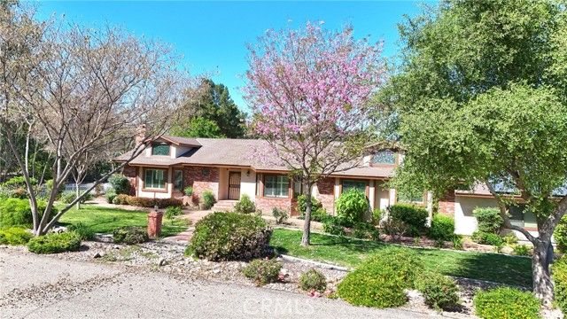 9330 Gum Tree, Corona, CA 92883