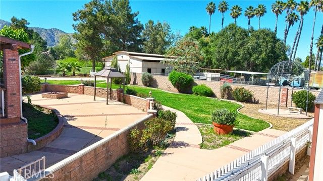 9330 Gum Tree, Corona, CA 92883