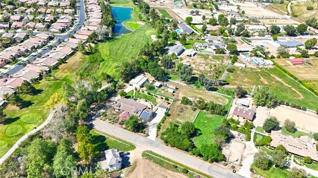 9330 Gum Tree, Corona, CA 92883