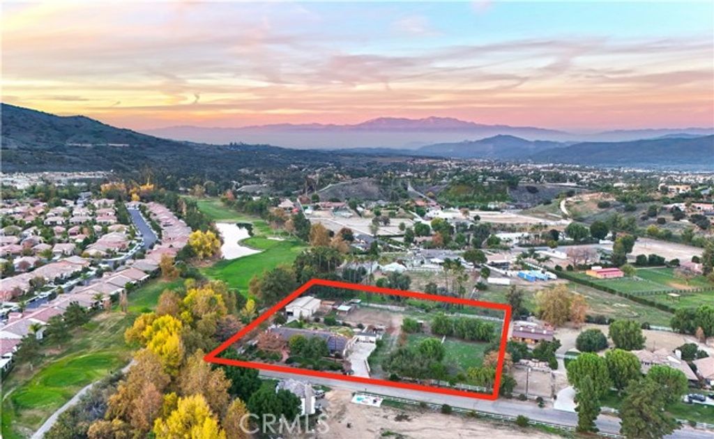 9330 Gum Tree, Corona, CA 92883