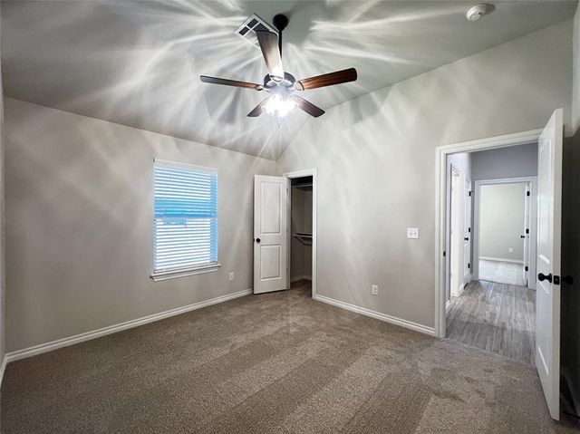 11608 NW 104 Street, Yukon, OK 73099