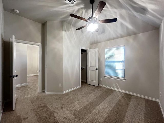 11608 NW 104 Street, Yukon, OK 73099