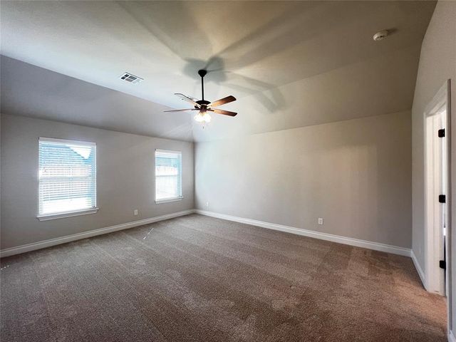 11608 NW 104 Street, Yukon, OK 73099