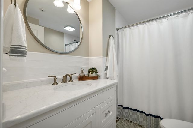 738 Weirs Blvd Apt 3, Laconia, NH 03246