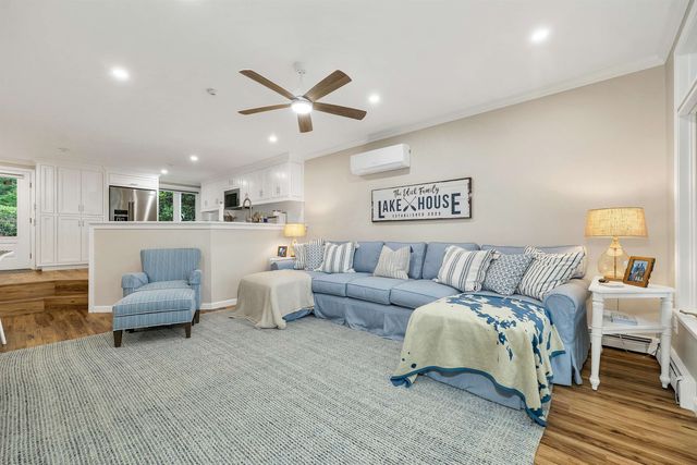 738 Weirs Blvd Apt 3, Laconia, NH 03246