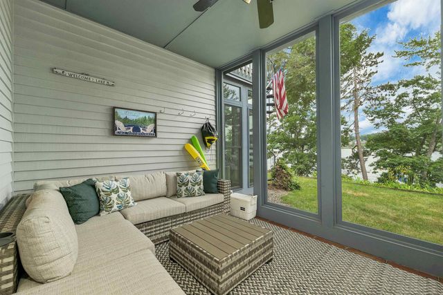 738 Weirs Blvd Apt 3, Laconia, NH 03246