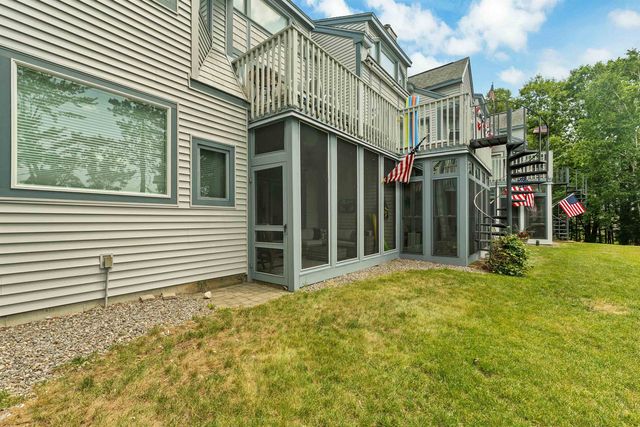 738 Weirs Blvd Apt 3, Laconia, NH 03246