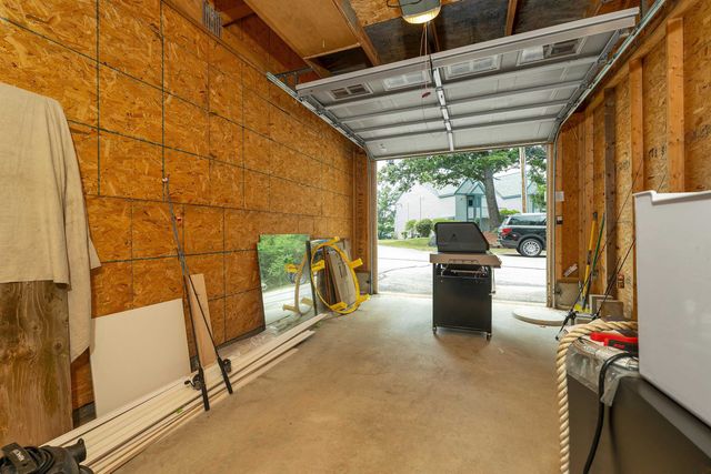 738 Weirs Blvd Apt 3, Laconia, NH 03246