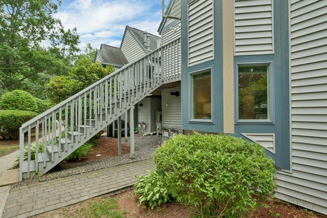 738 Weirs Blvd Apt 3, Laconia, NH 03246