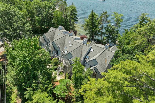738 Weirs Blvd Apt 3, Laconia, NH 03246