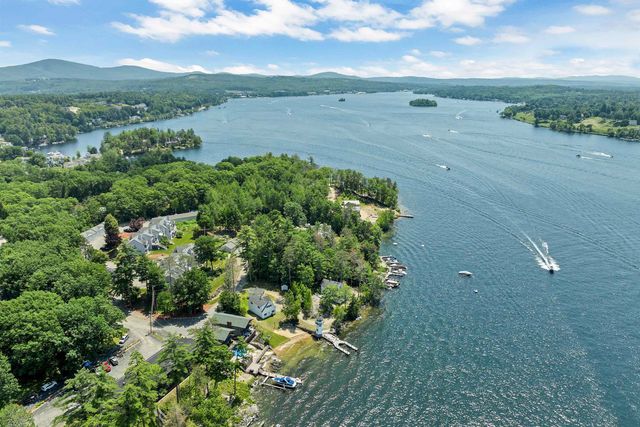 738 Weirs Blvd Apt 3, Laconia, NH 03246