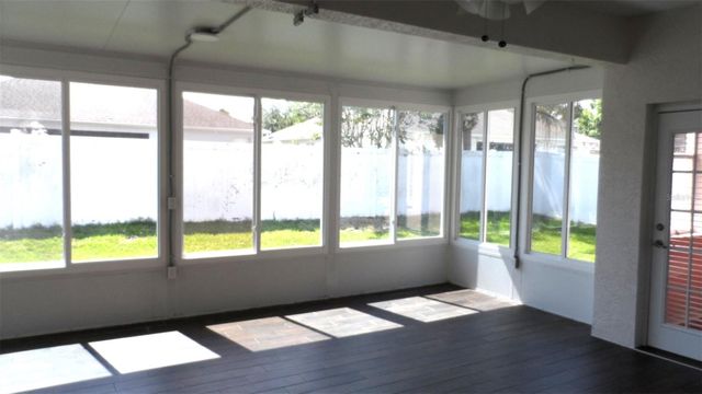 1029 MILLEBOURNE WAY, Wesley Chapel, FL 33543