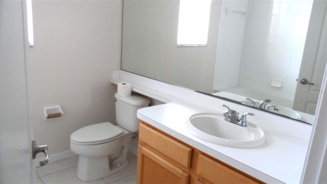 1029 MILLEBOURNE WAY, Wesley Chapel, FL 33543