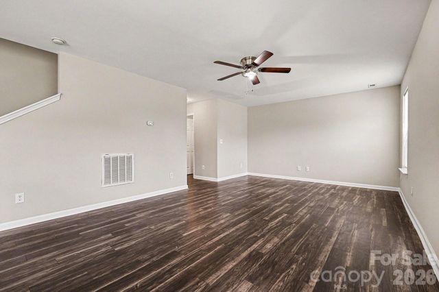 10419 Sparrow Springs Lane, Charlotte, NC 28214