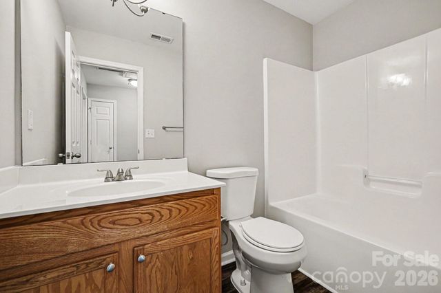 10419 Sparrow Springs Lane, Charlotte, NC 28214