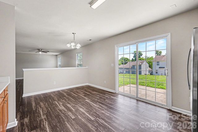 10419 Sparrow Springs Lane, Charlotte, NC 28214