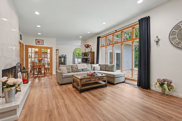 3923 Devonshire Avenue, Kalamazoo, MI 49006