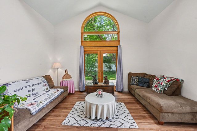 3923 Devonshire Avenue, Kalamazoo, MI 49006