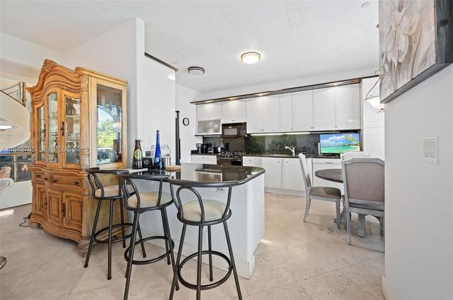 1784 Bay Drive 1784, Pompano Beach, FL 33062