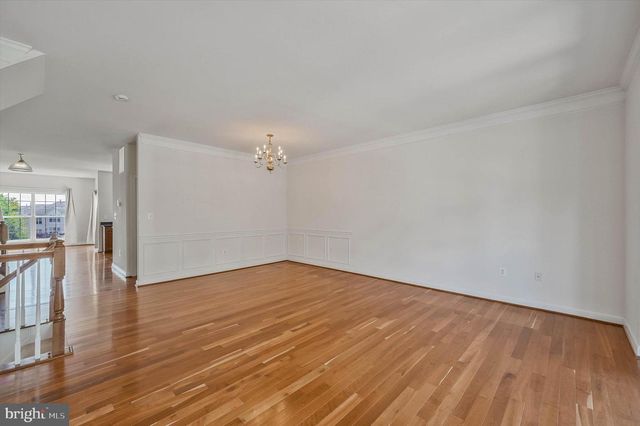 8177 MCCAULEY WAY, Lorton, VA 22079