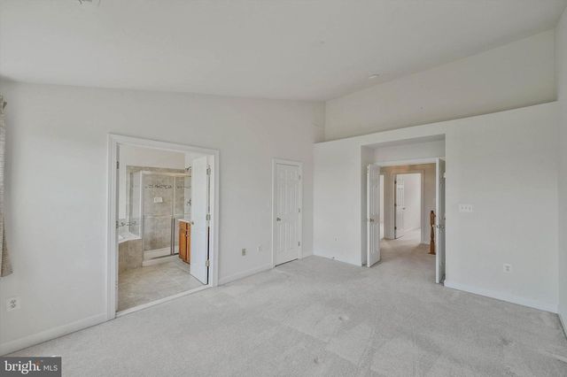 8177 MCCAULEY WAY, Lorton, VA 22079