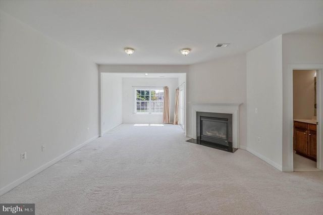 8177 MCCAULEY WAY, Lorton, VA 22079