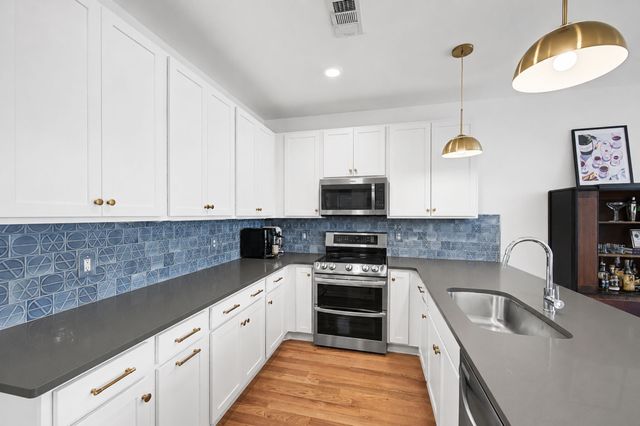 1025 Chester Ave, Nashville, TN 37206