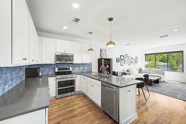 1025 Chester Ave, Nashville, TN 37206