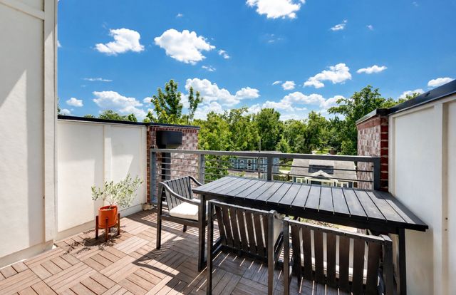 1025 Chester Ave, Nashville, TN 37206