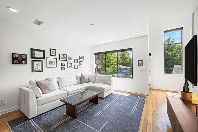 1025 Chester Ave, Nashville, TN 37206