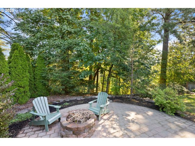 1082 57TH St, Washougal, WA 98671