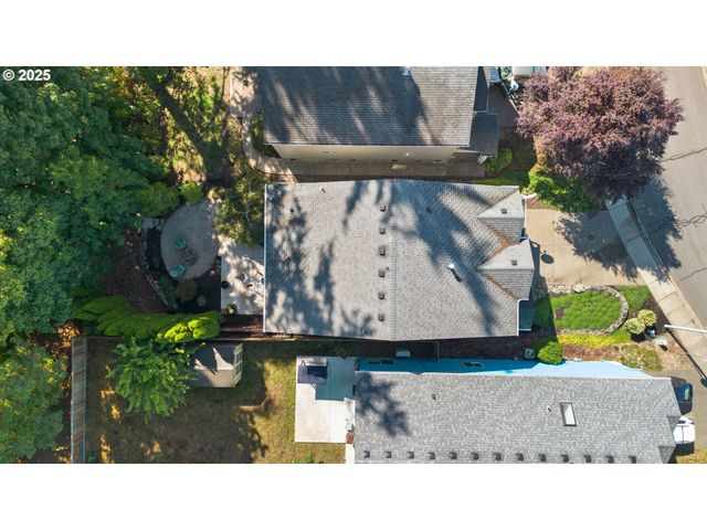 1082 57TH St, Washougal, WA 98671