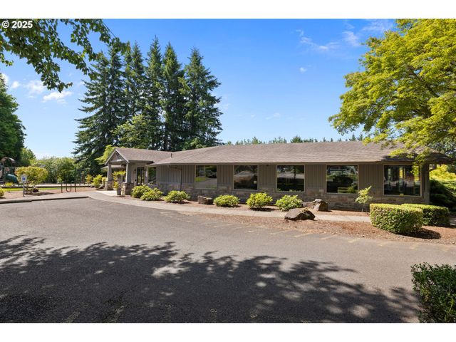 1082 57TH St, Washougal, WA 98671