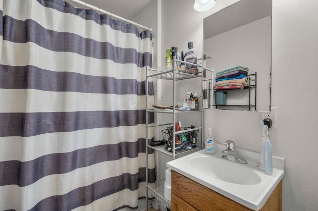 496 NW 9th Street, Prineville, OR 97754